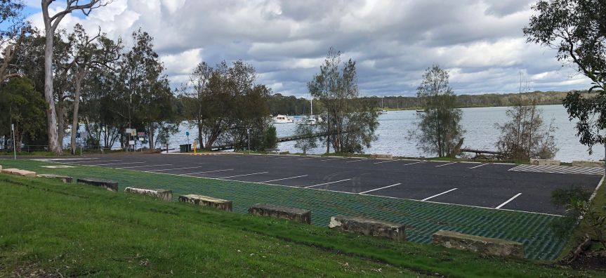 Chain Valley bay boat ramp Mulloway Reserve